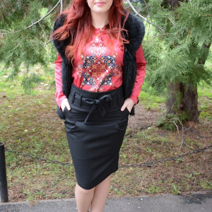 Fusta tinereasca neagra, model scurt, casual cu croiala cambrata - Img 5