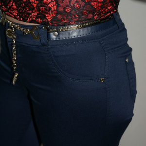 Pantalon deosebit, nuanta de bleumarin, detalii argintii - Img 4