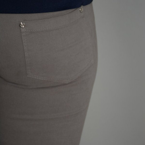 Pantalon simplu, de culoare gri, design simplu si drept - Img 6