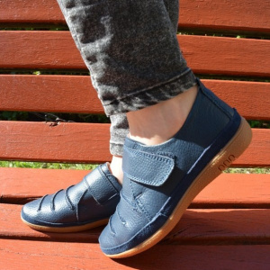 Pantof confortabil de culoare bleumarin, cu talpa usoara, flexibila - Img 2