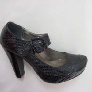 Pantof elegant, de culoare neagra ce imita pielea de sarpe - Img 3