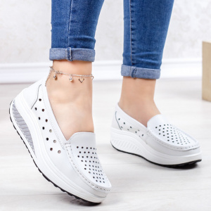 Pantofi casual damă albi din piele naturală cu perforații și talpă ortopedică - Img 3