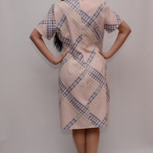Rochie comoda cu maneca scurta si design de buline colorate - Img 7