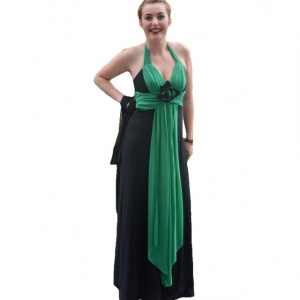 Rochie de gala aparte, lungime maxi, model negru combinat cu verde
