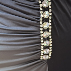 Rochie de ocazie rafinata, in degrade pe gri, cu insertii de strass-uri - Img 7