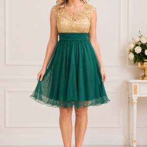 Rochie de ocazie verde din tul si dantela deosebita cu fir auriu