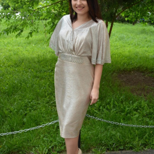 Rochie de seara Ynez cu aplicatii de margele,nuanat de crem - Img 3