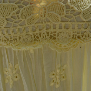Rochie de vara galbena, cu decolteu drept si bretele subtiri - Img 5