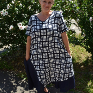 Rochie de zi cu imprimeu de patratele, culoare Bleumarin-alb - Img 3
