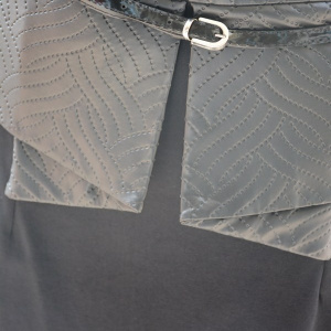 Rochie deosebita din tesatura moderna cu aspect de piele neagra - Img 5