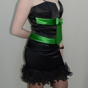 Rochie deosebita, nuanta de negru, insertii de verde - Img 3