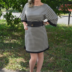 Rochie lejera, cu o centura, de culoare negru-alb - Img 4