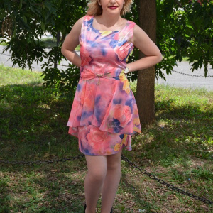 Rochie moderna, cu imprimeu floral spectaculos de colorat - Img 3