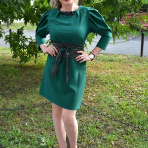 Rochie rafinata, de culoare verde inchis cu insertii de piele - Img 6