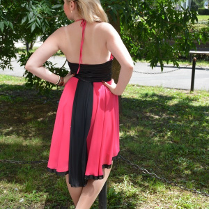 Rochie rafinata, de culorie rosu si roz, cu top imbracat in paiete - Img 3