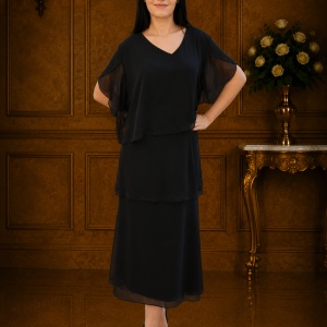 Rochie rafinata, neagra cu volanase asimetrice si strasurii