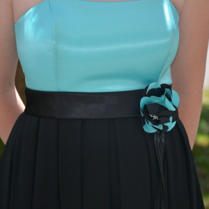 Rochie rafinata, scurta, bicolore , negru-turcuaz - Img 4