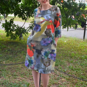 Rochie tinereasca de zi, masura mare, design de flori multicolore - Img 4