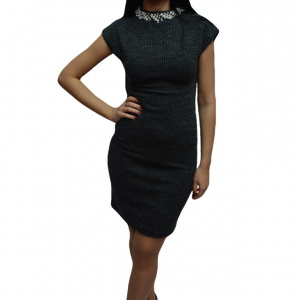 Rochie trendy din material cu aspect tricotat gri si design de perle - Img 1