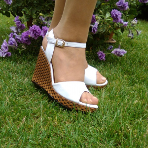 Sanda din piele naturala, de culoare alba, model simplu, casual - Img 5