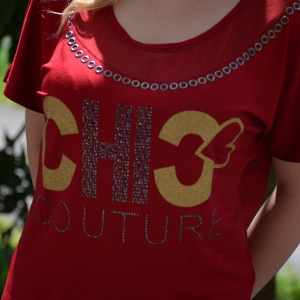 Tricou marsala cu maneca scurta, design rafinat cu strasuri si capse - Img 4