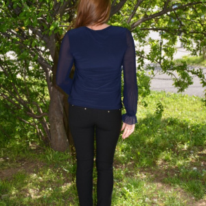 Bluza eleganta cu maneca din voal cu design plisat, bleumarin - Img 4