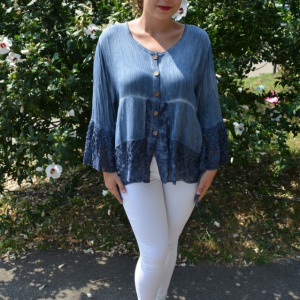 Bluza lejera Carina cu insertii de dantela, nuanta de albastru - Img 4