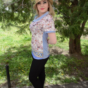 Bluza moderna, cu efect de 3D - Img 4