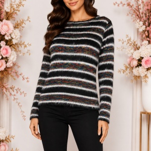 Bluză tricotată pufoasă de damă cu dungi multicolore – Negru, Alb & Accente Colorate