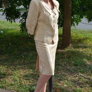 Costum de ocazie, marimi mari, disponibil in nuante de bej, roz - Img 6