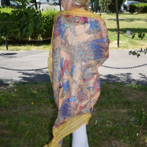 Esarfa tinereasca cu design multicolor, confectionata din vascoza - Img 4