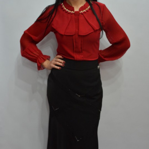 Fusta eleganta de culoare neagra cu insertii dantelate si strasuri - Img 3