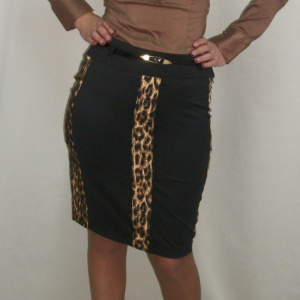 Fusta sofisticata, scurta, aplicatii animal-print, de culoare neagra - Img 4