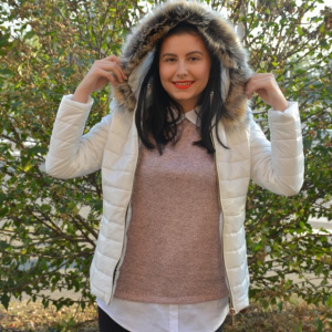 Jacheta casual Anca,scurta,model luicios,nuanta de alb - Img 4