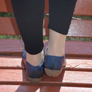 Pantof casual, negru. bleumarin din piele cu siret si talpa bej - Img 5