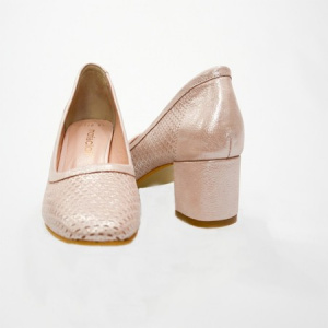 Pantof clasic cu design imprimat, toc confortabil, nuanta de pudra - Img 4