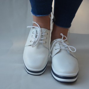 Pantof clasic tip sport, de culoare alba, model tineresc cu siret - Img 4
