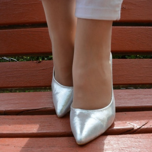 Pantof elegant de culoare argintie, model trendy cu toc inalt - Img 2