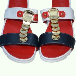 Papuc fashion din piele, culoare alb-bleumarin-rosu, decor auriu - Img 3