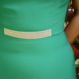 Rochie cambrata, de culoare turcoaz, infrumusetata cu strasuri - Img 2