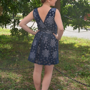 Rochie casual, V adanc in fata si spate,de culoare bleumarin - Img 6