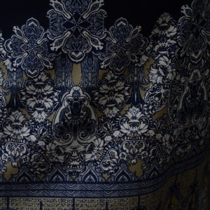 Rochie chic, nuanta de blueumarin-bej, cu imprimeu abstract - Img 4