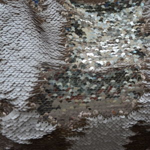 Rochie crem de ocazie, cu partea de sus decorata cu paiete - Img 7