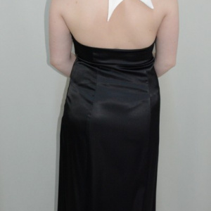 Rochie de gala bicolora, negru-alb, saten fin, bretele dupa gat - Img 5
