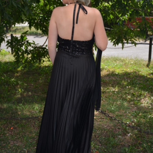 Rochie de seara lunga neagra, cu insertii de paiete in partea de sus - Img 6