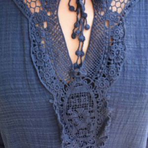 Rochie de vara Reagan cu insertii de dantela nuanta de albastru inchis - Img 7