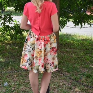 Rochie de zi, cu fusta multicolora si bluza roza, cu maneca scurta - Img 5