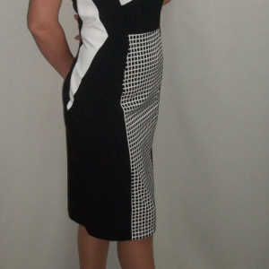 Rochie eleganta, de culoare neagra cu design deosebit alb - Img 3