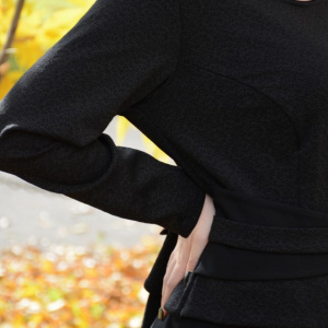 Rochie eleganta, de culoare neagra, cu maneca lunga - Img 3
