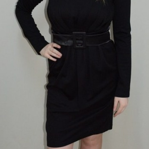 Rochie feminina , de culoare neagra, decolteu generos - Img 2